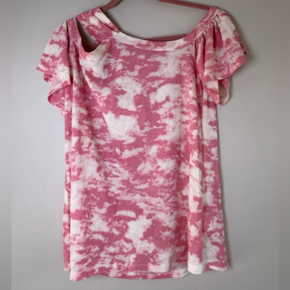 NWOT MACARON Pink and White Tie-Dye Short Sleeve off shoulder Top